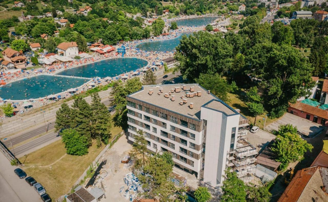 Apartman Park Lake 투즐라 외부 사진