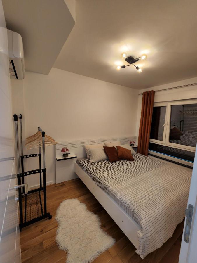 Apartman Park Lake 투즐라 외부 사진