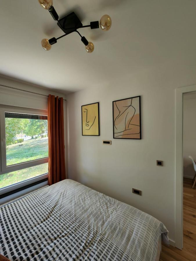 Apartman Park Lake 투즐라 외부 사진